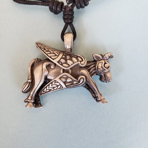 CELTIC SPIRIT Irish pewter Celtic Ox Cow corded necklace. 18" - 36" adjustable - Picture 4 of 10